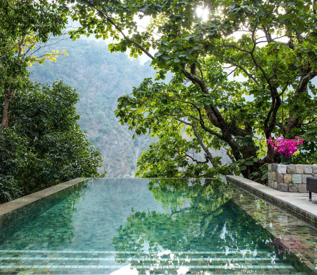 Taj Rishikesh Resort & Spa Uttarakhand ภายนอก รูปภาพ